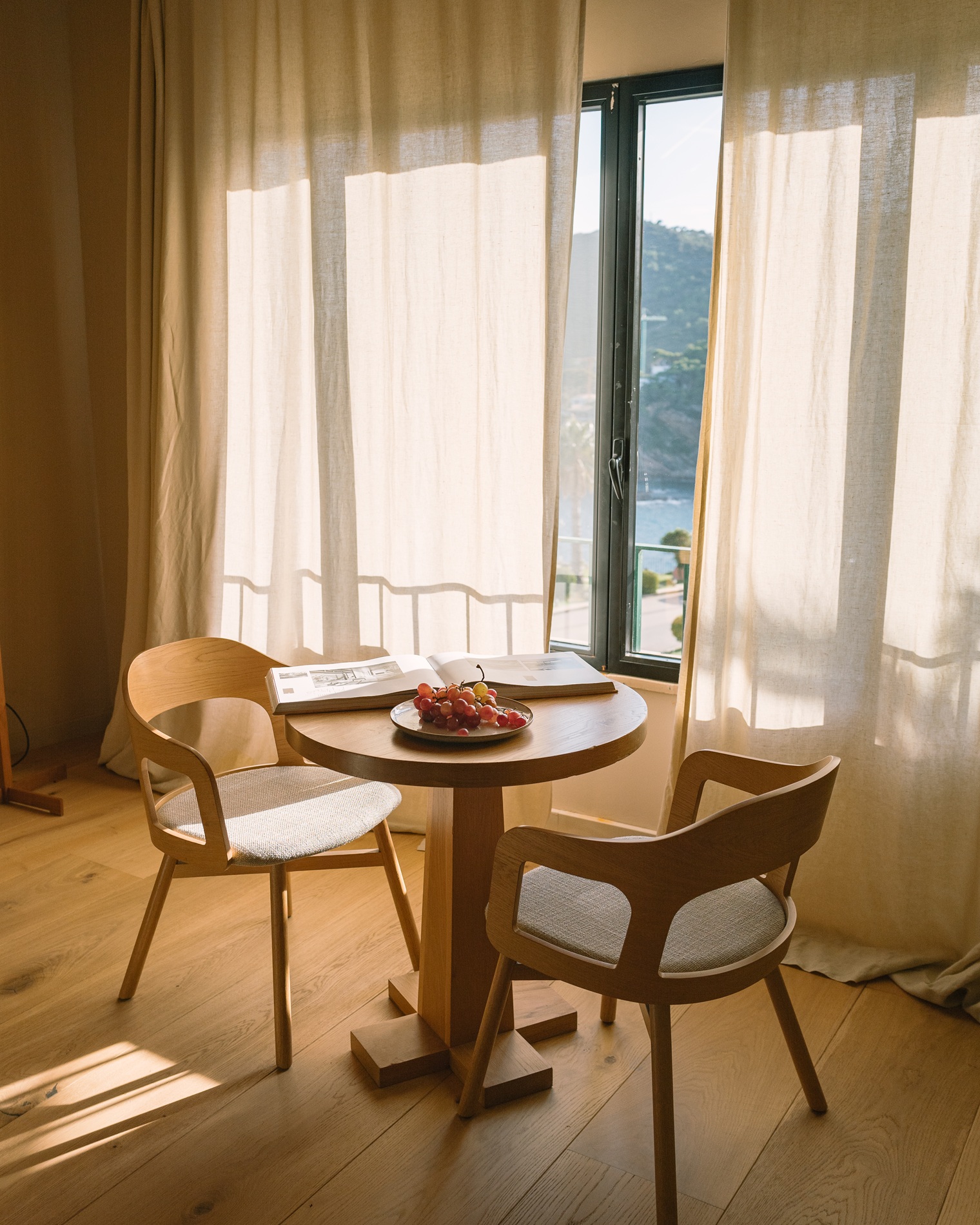 liafische x sliceoflucas 21